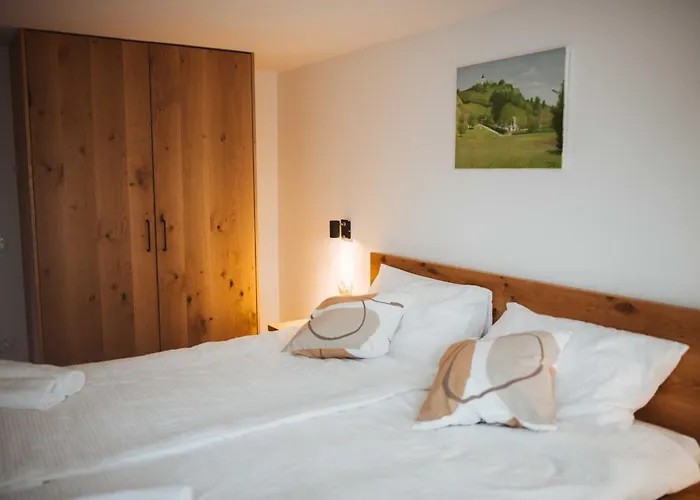 Cozy With Fireplace And Scenic Hills In - Two Bedroom Casa vacanze *