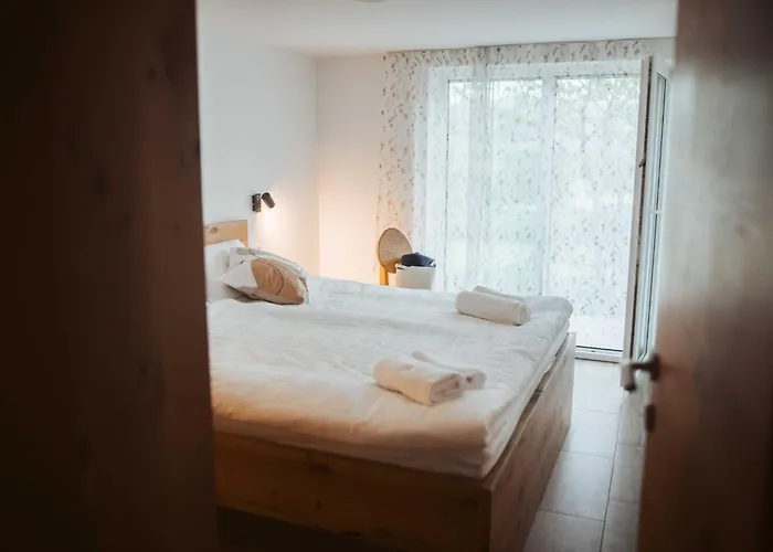 Cozy With Fireplace And Scenic Hills In - Two Bedroom Casa vacanze Bistrica ob Sotli