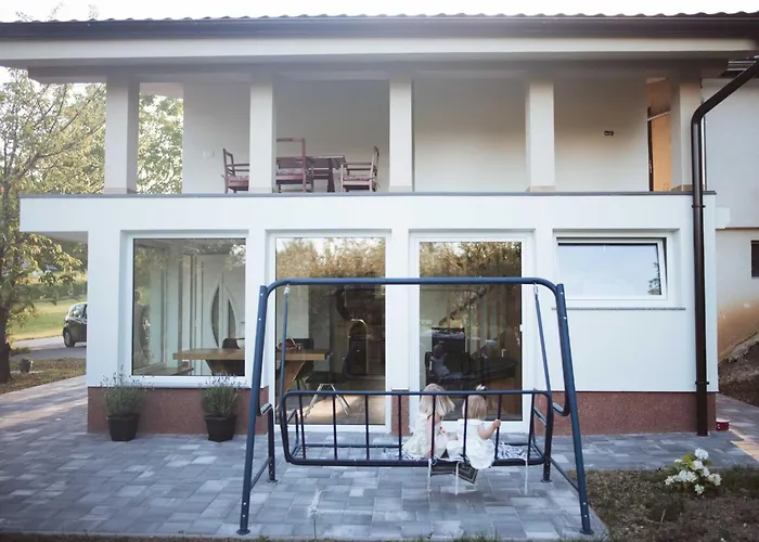 Cozy With Fireplace And Scenic Hills In - Two Bedroom * Bistrica ob Sotli